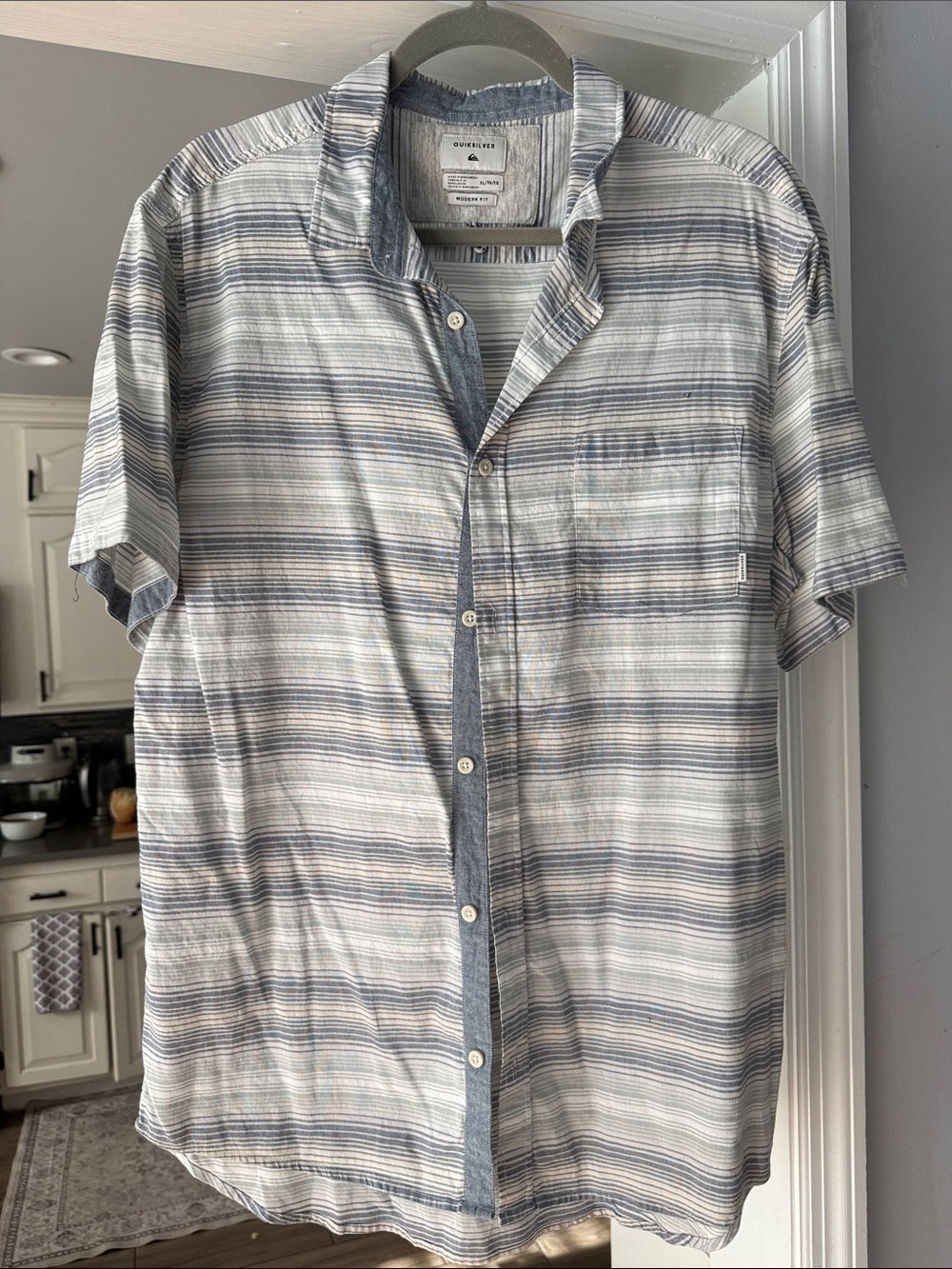 Quiksilver Men's Short-Sleeve Striped Button-Down Shirt - Blue/White